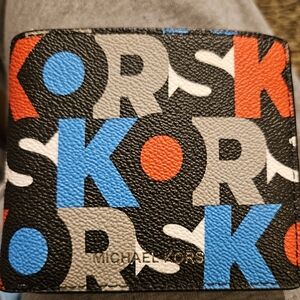 Michral Kors
